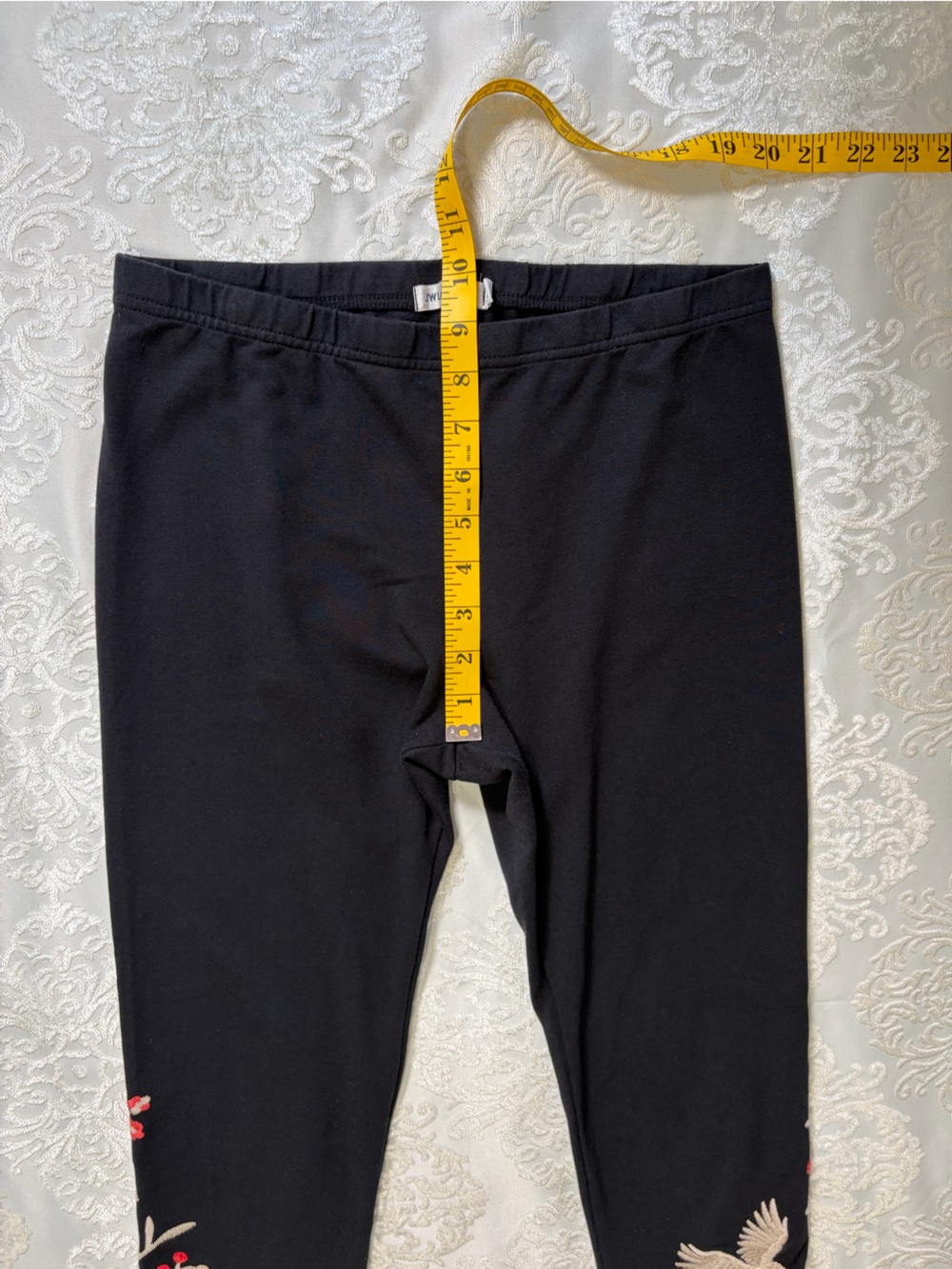 Johnny Was Black Cotton Embroidered Leggings Mid Rise Size Small - Picture 9 of 10